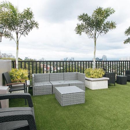 Reddoorz Plus At Canley Residential Pasig City Exteriör bild