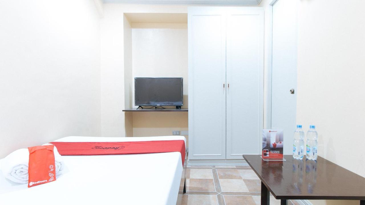Reddoorz Plus At Canley Residential Pasig City Exteriör bild