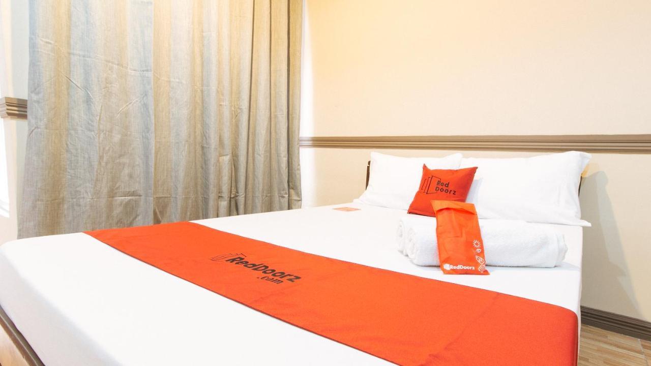 Reddoorz Plus At Canley Residential Pasig City Exteriör bild