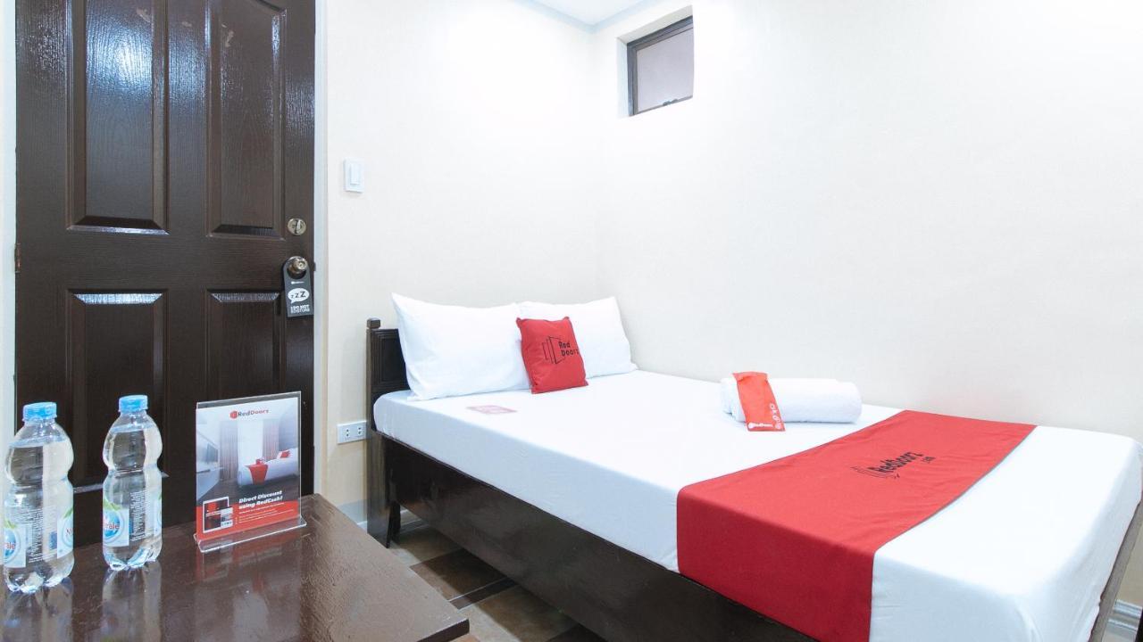 Reddoorz Plus At Canley Residential Pasig City Exteriör bild